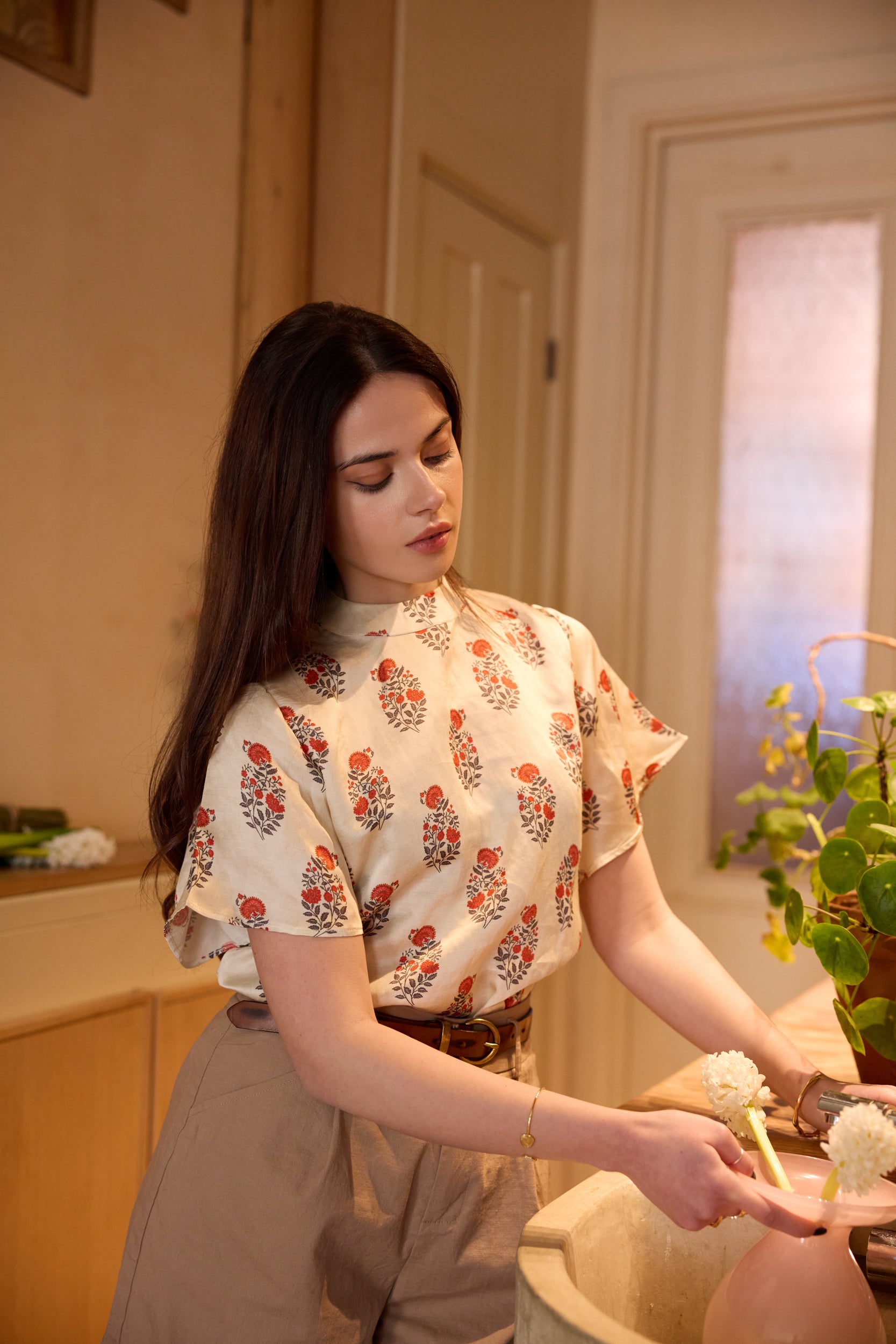 Avanti Linen Blend Blouse - Cream Coral