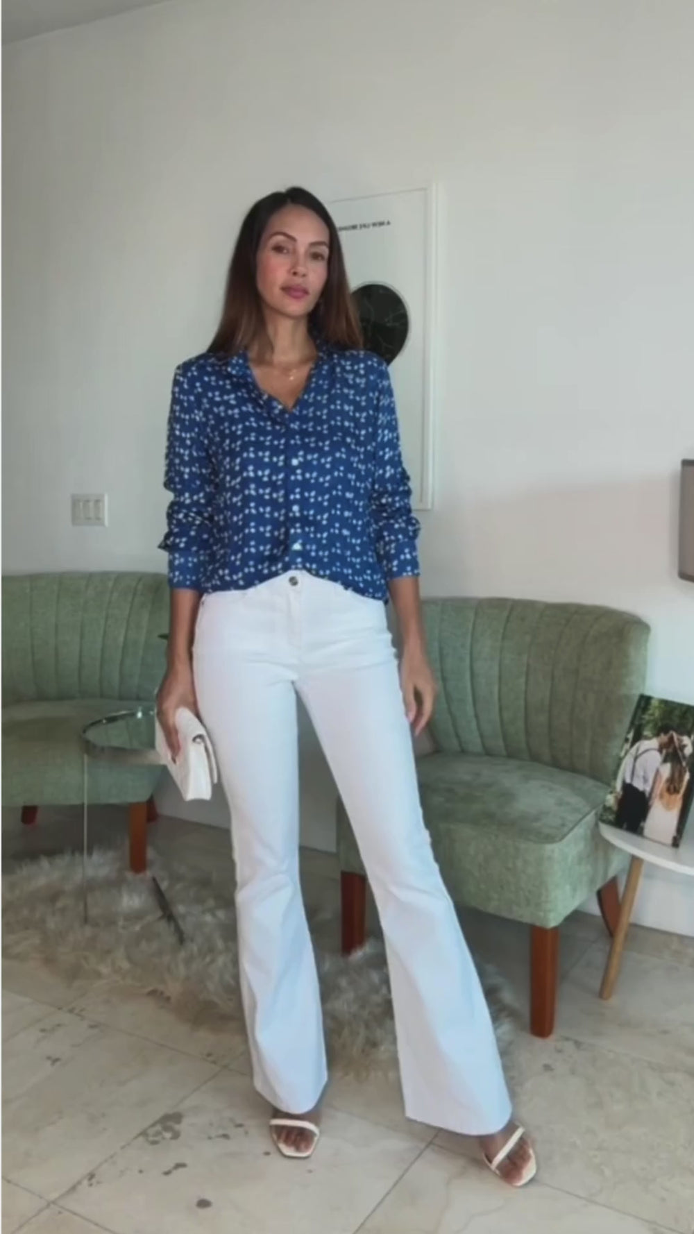 Video provided by Shopify App SwipeUp